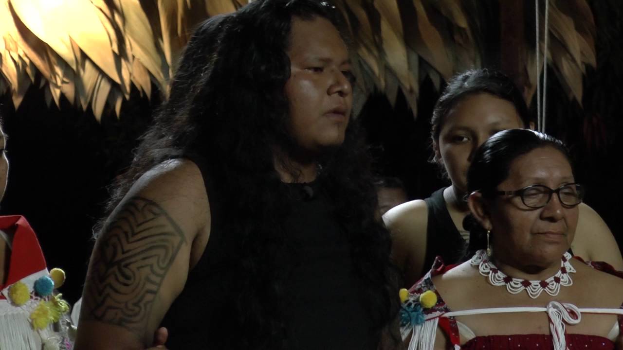 Terre Rouge : Tournage d'un jeune réalisateur Kali'na.
