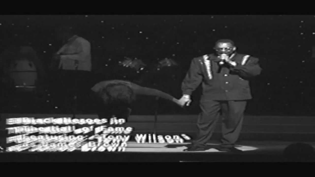Black Heroes In The Hall Of Fame (Miami 1994) - Tony Wilson as James Brown _converted.mp4