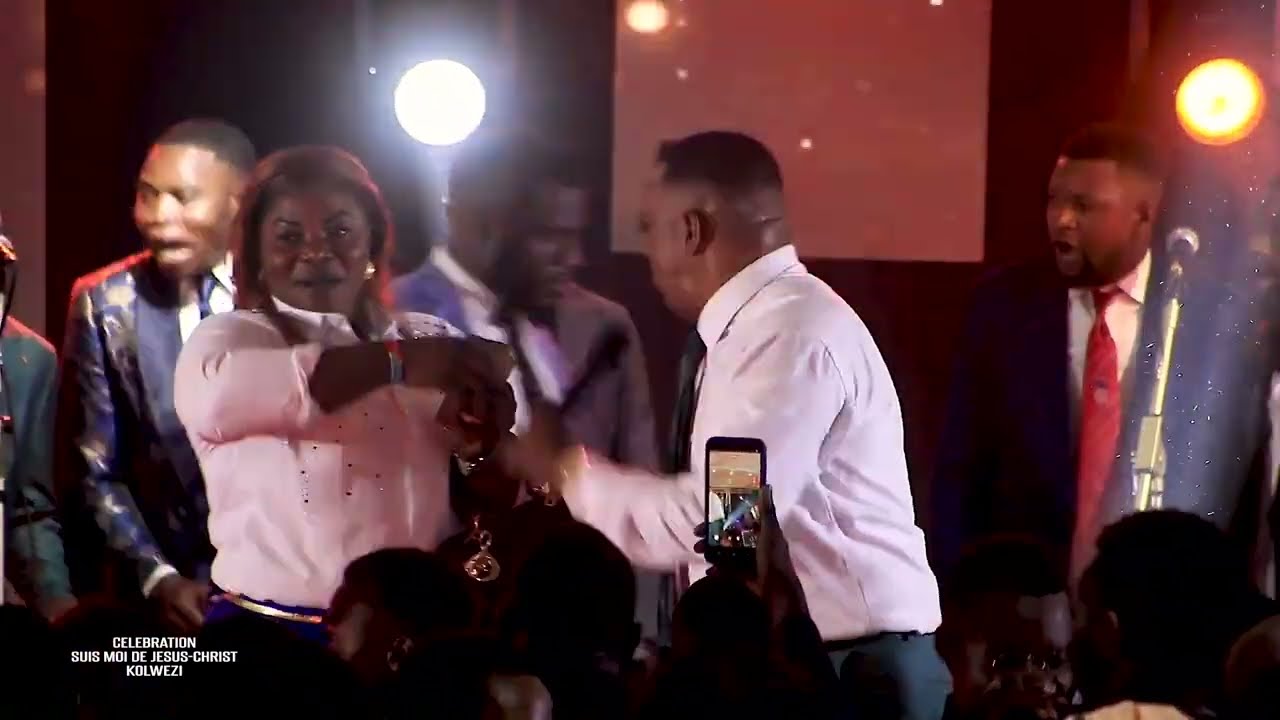 MAMBO MAMBO AVEC LE PASTEUR MARDOCHEE KASHALA A KOLZEZI