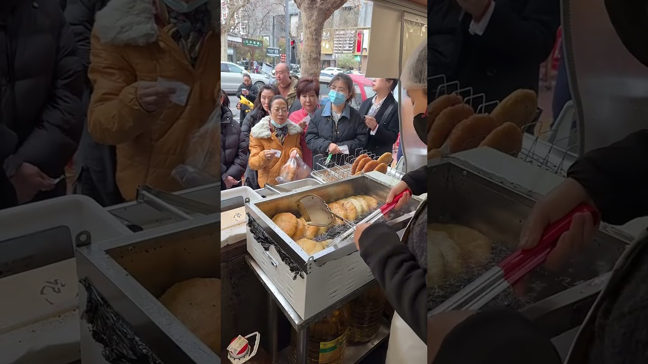 Chinese street food, street snacks 2026/03/18 12:22:35