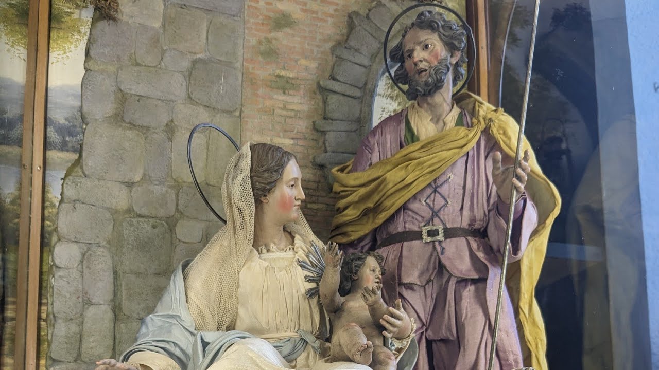 Proceso de creación de un templo derruido para una hornacina bajo encargo.