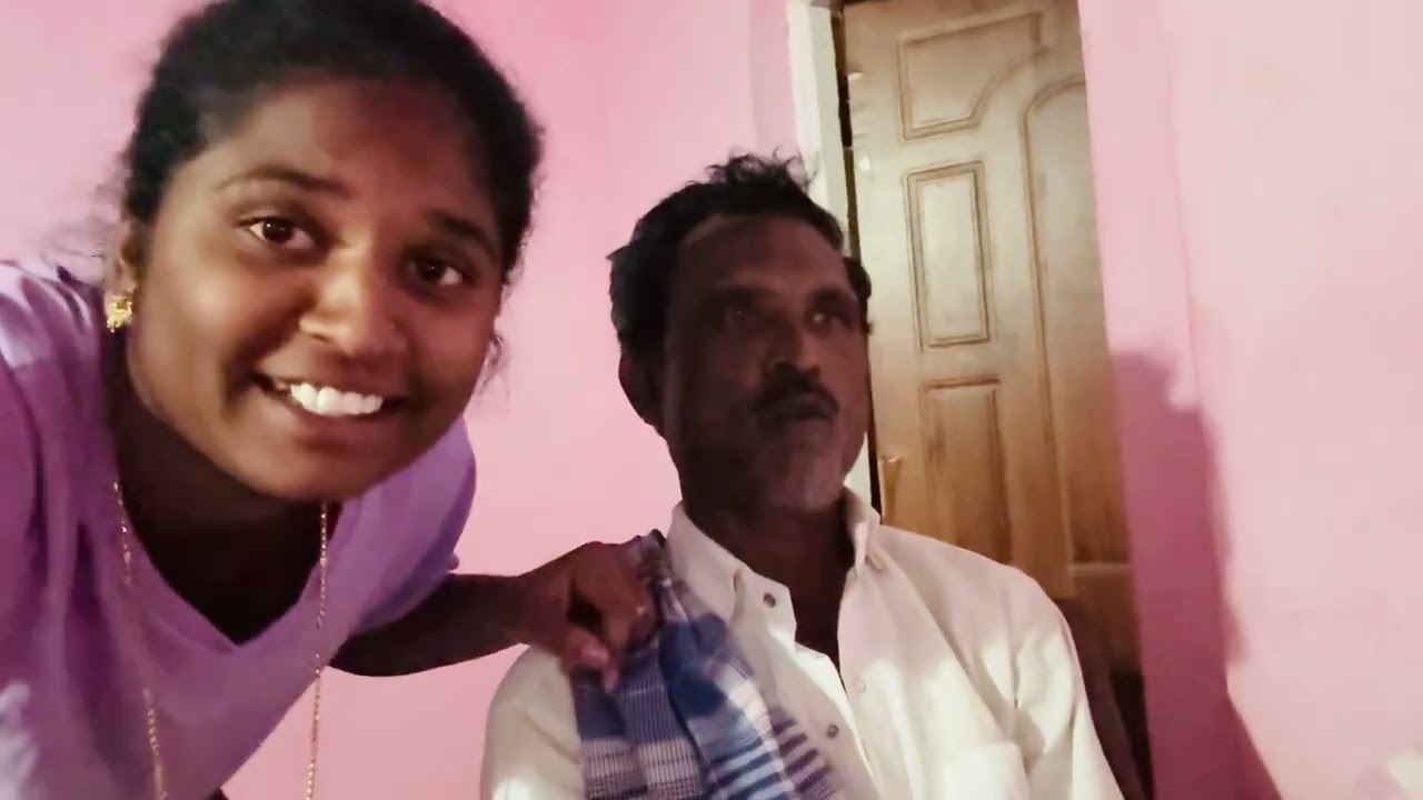 ನಮ್ಮ ಅಪ್ಪಾಜಿ ￼ ರಾಜಕುಮಾರ್ ಅವರ ಅಭಿಮಾನಿ ಅಂತೆ ￼