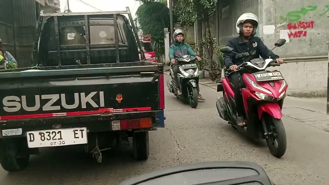 Suasana Sore  Dari Taman Rahayu Ke Komplek Pharmindo Lewat Cigondewah Hilir