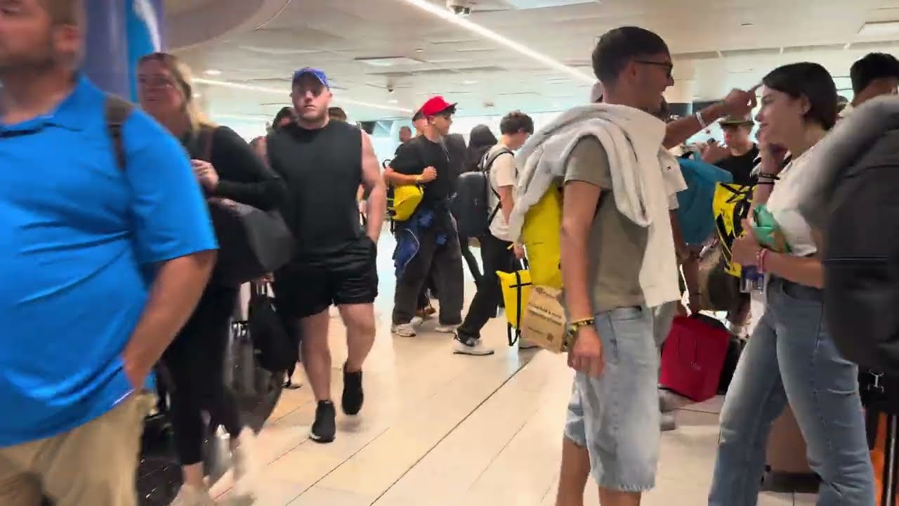 Walking Tour of JFK Airport 