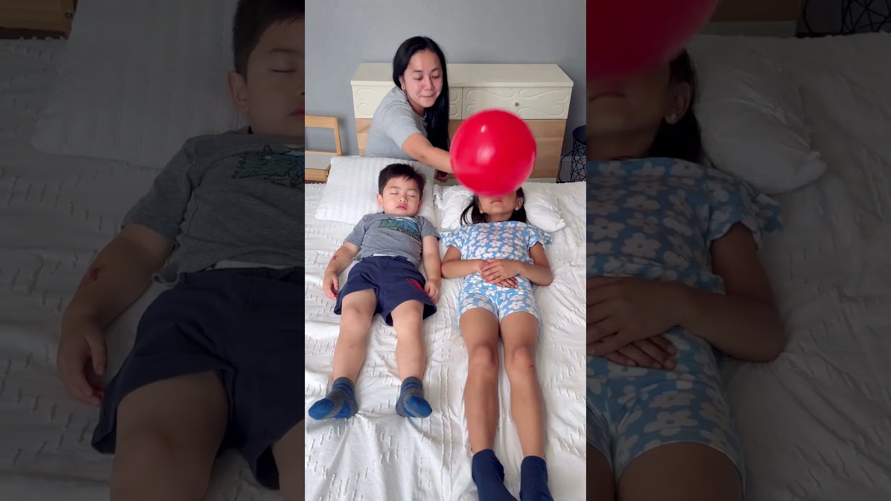 Brother pacifies crying sister 🎈🤣😱👧🏻👶🏻