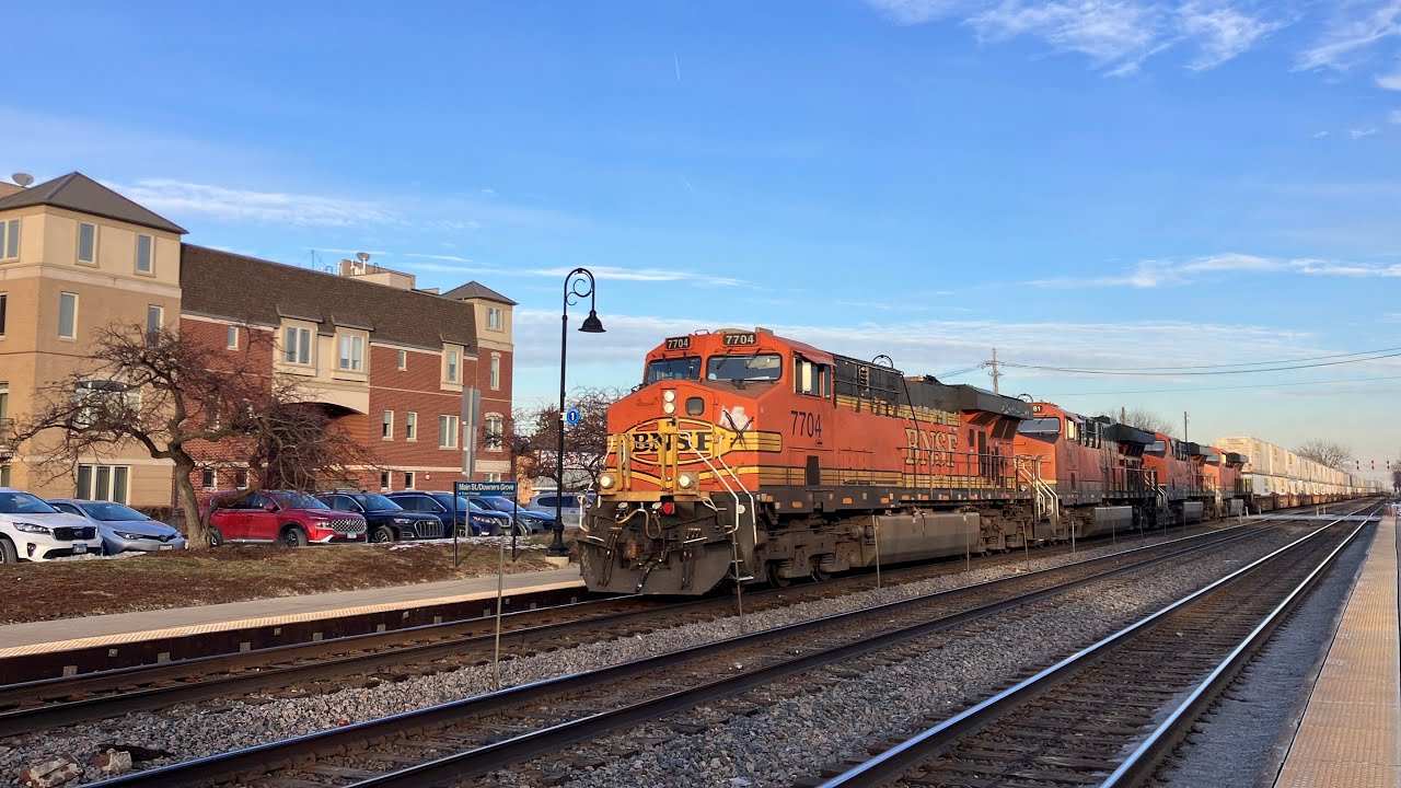 DG Main Street Railfanning (2/7/26) (DG 140)