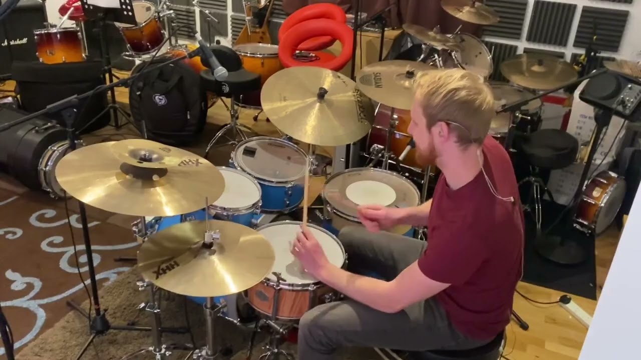 Alfonso Muskedunder drum cover