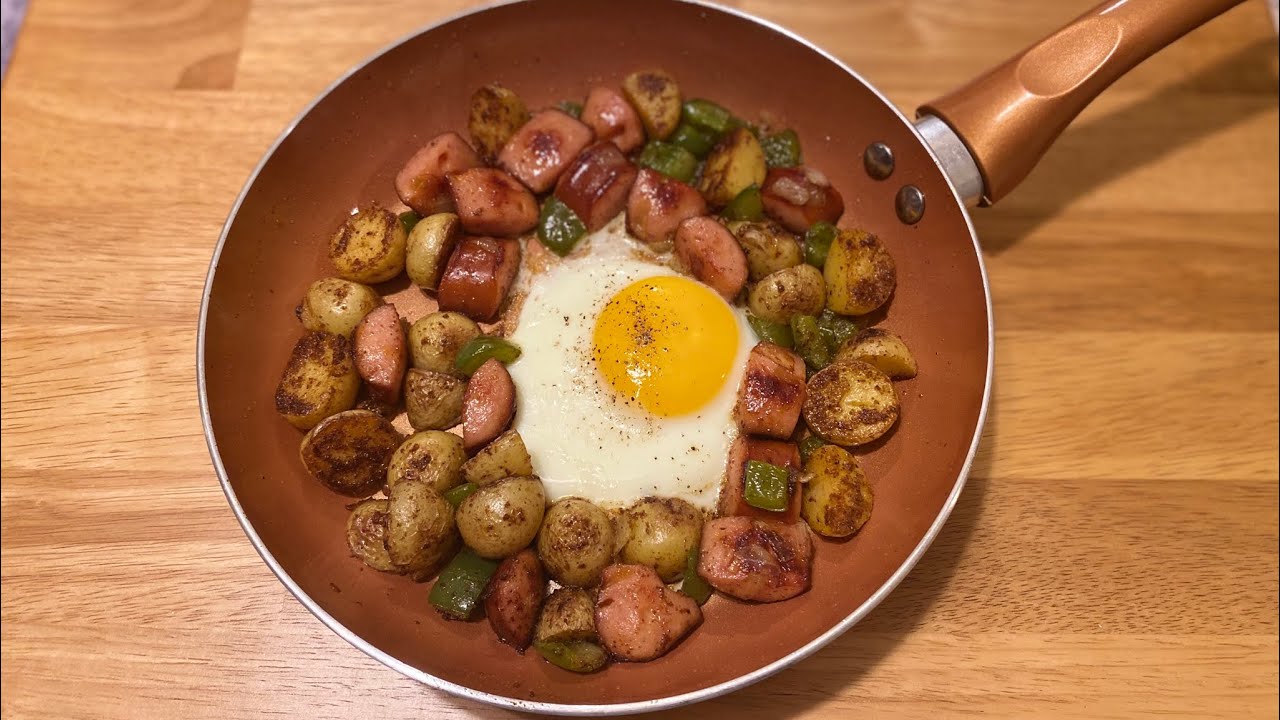 One Pan Potato & Sausage Breakfast | Quick & Easy Breakfast Skillet Recipe
