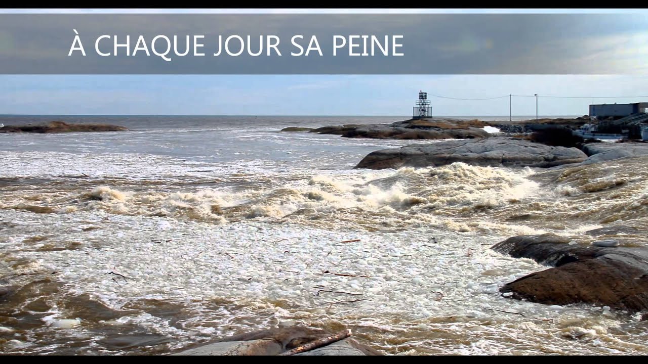 Dieu voit ma vie entiere lyrics