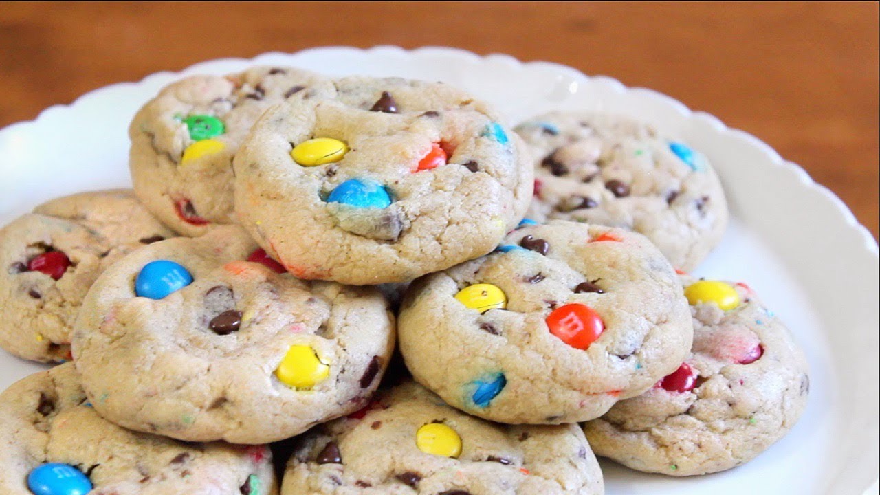 Soft & Chewy M&M Cookies | SweetTreats