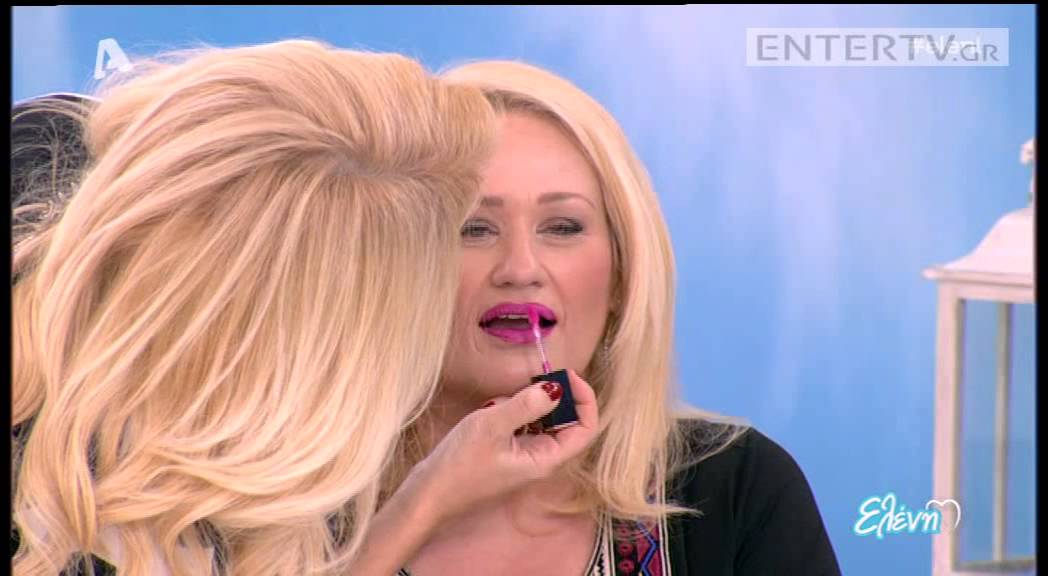 Entertv: Ελένη Μενεγάκη: Άλλαξε on air κραγιόν σε συνεργάτιδά της!