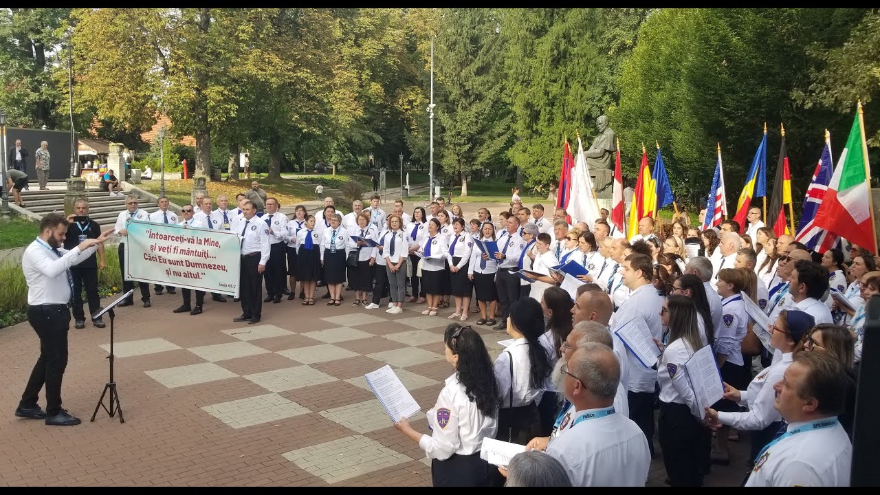 Lauda Mea / Sunt un mesager rătăcitor prin lume: Corul Asociației Polițiștilor Creștini din România