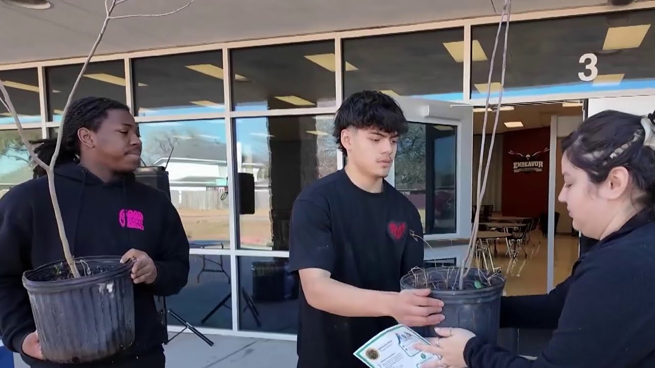 Channelview students tackle air quality