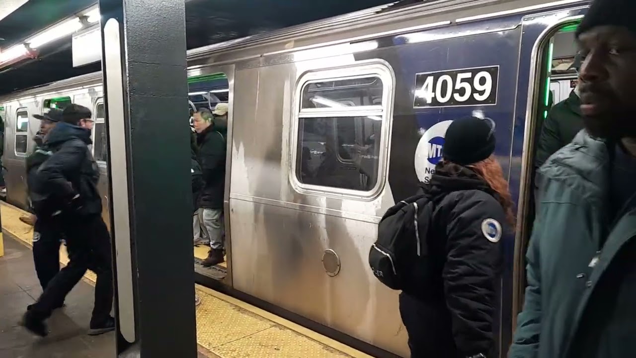 MTA New York City Subway: IND Crosstown Line: Church Av Bound Kawasaki R211T (G) Train @ Fulton St