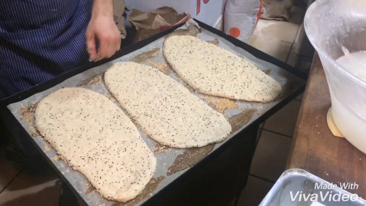 Making the &lsquo;lagana&rsquo; feasting bread
