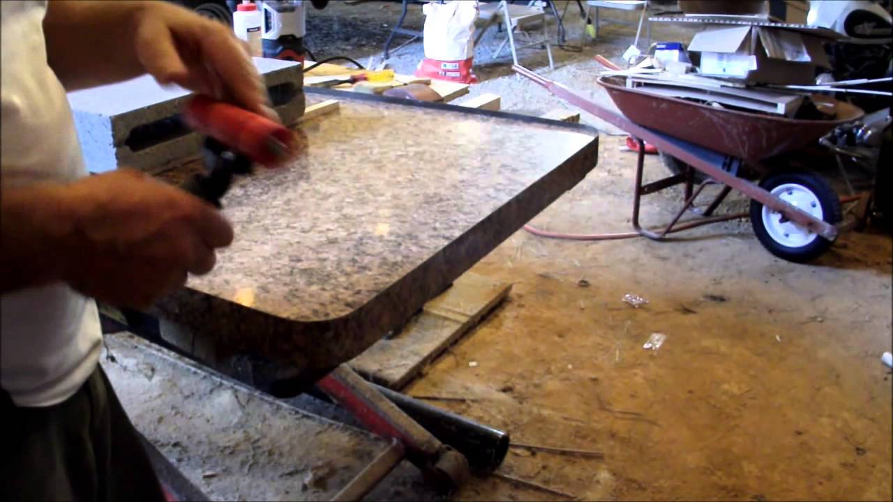 Making Tight Formica Corners