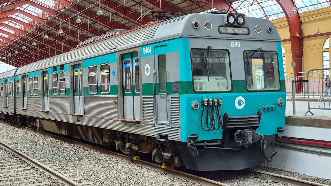 Série 5000/5400 B40 Exposto na estação Júlio Prestes
