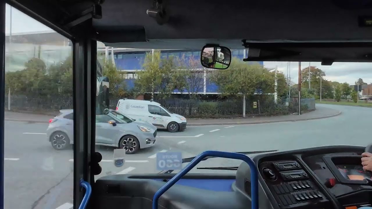 [front View] Rail Replacement Bus Wolverhampton → Stafford 铁路代行巴士 伍尔弗汉普顿→斯塔福德