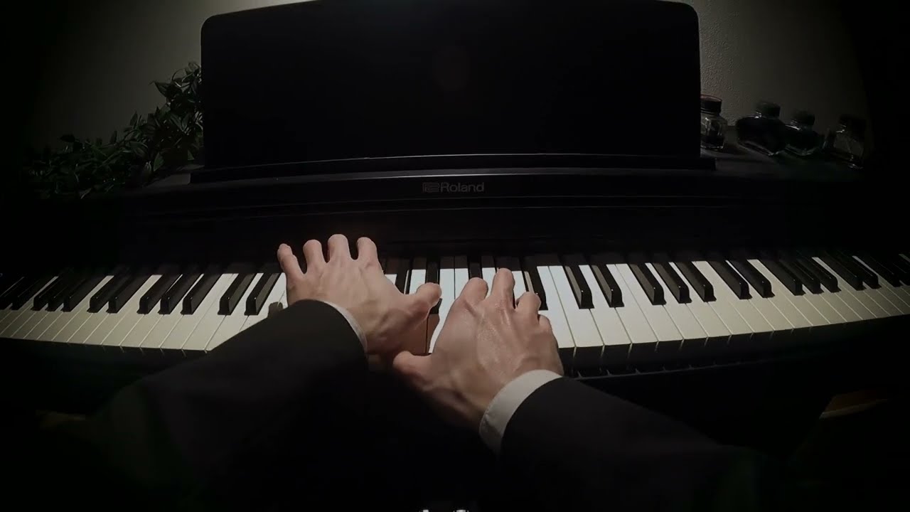 F. Chopin - Op.64 No.2 performed by Adrien Stormwell