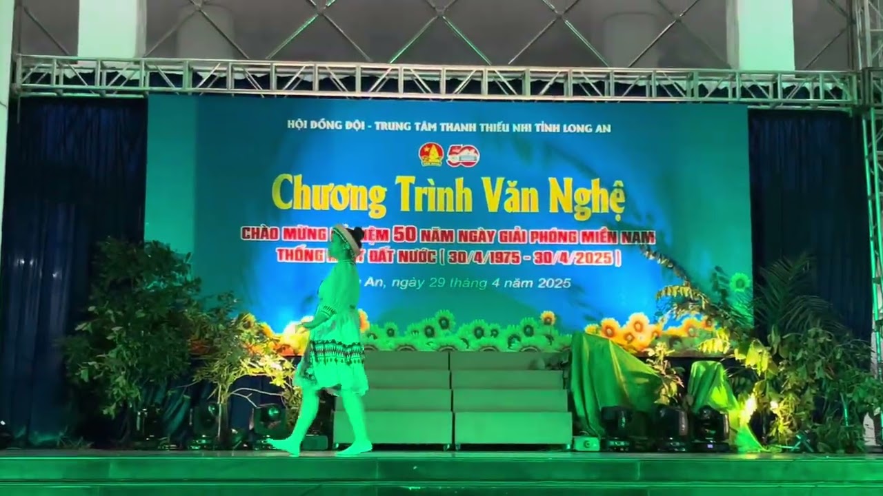 Rừng xanh vang tiếng Talư - Hồng Chi