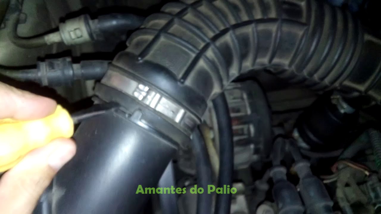 Como retirar a mangueira do filtro de ar - Amantes do Palio