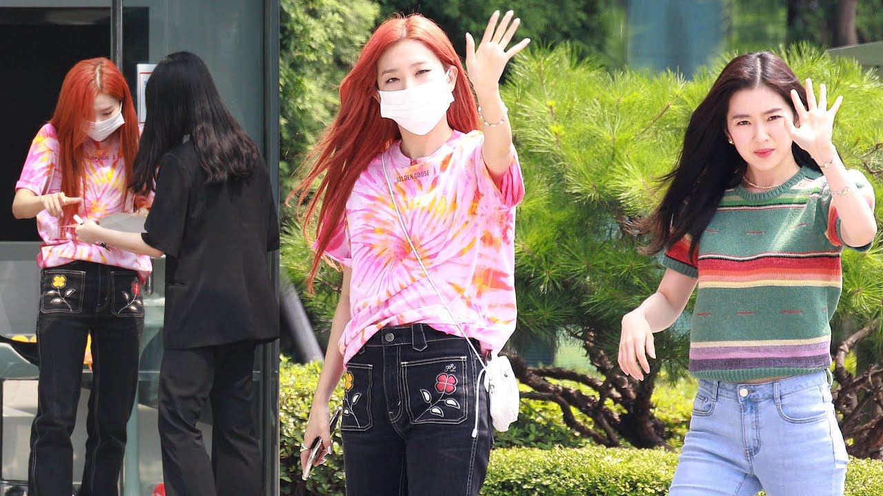 200708 퇴근길에 싸인해주는 레드벨벳 (Red Velvet) 슬기 (SEULGI) - 두시탈출 컬투쇼 출근길 by ODS