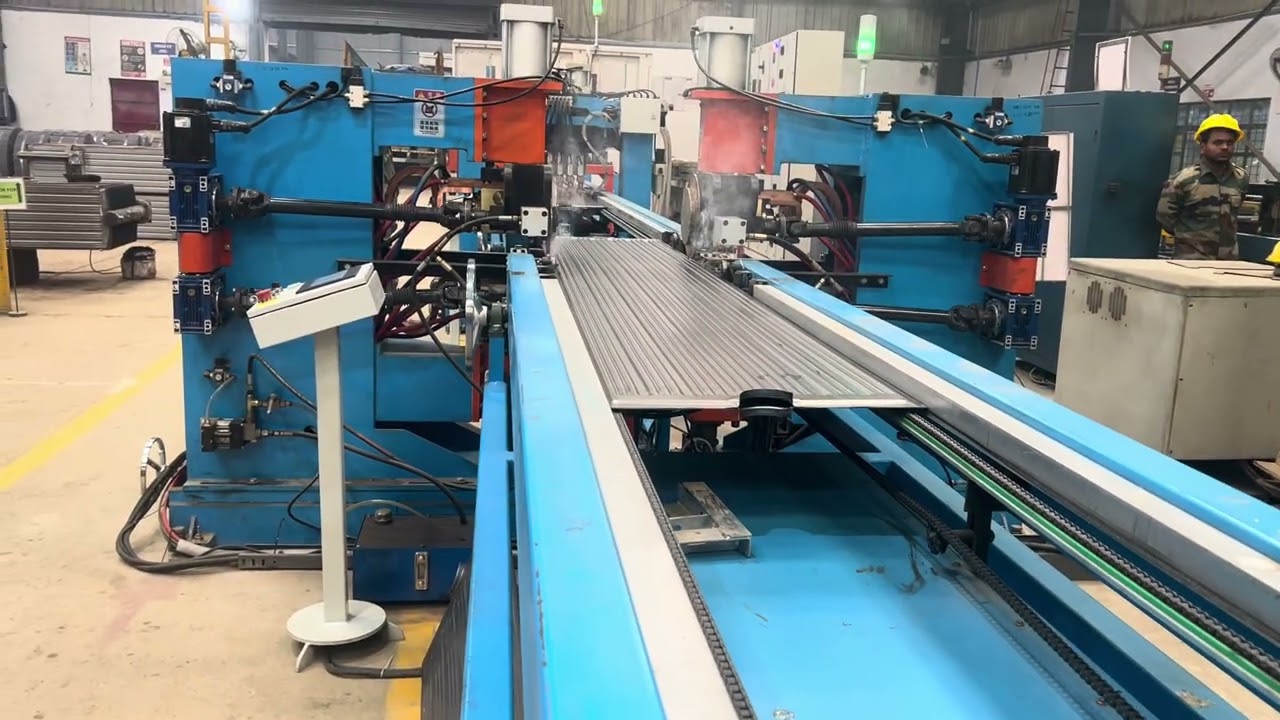 Automatic transformer radiator production line with ends argon arc welding