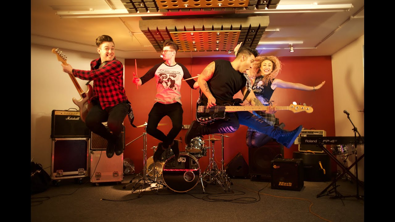 5 Seconds of Summer - Good Girls (Cover By Next Stop Mars)