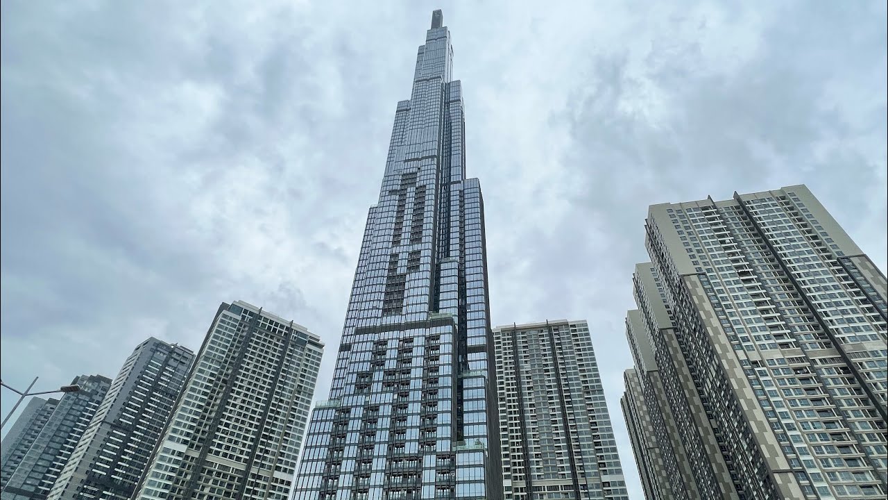 Lần đầu lên Toà nhà cao nhất VN để ngắm toàn cảnh HCM | Landmark 81