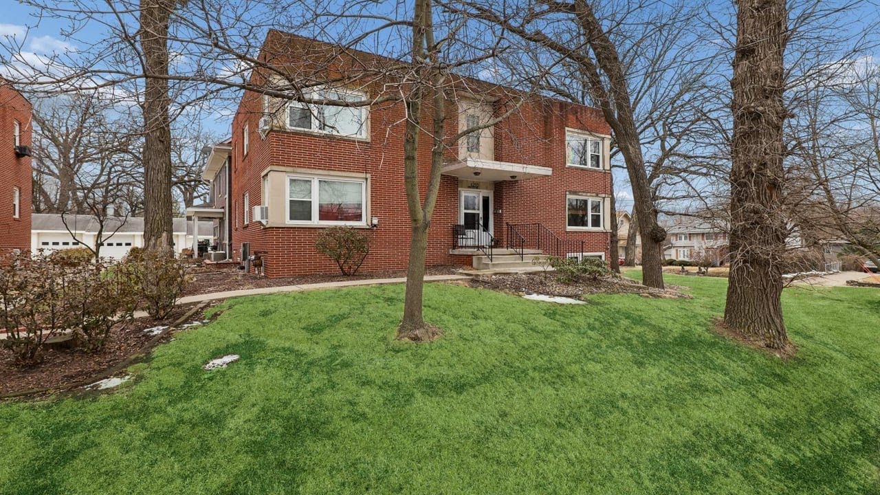 4230 Ingersoll Ave #302, Des Moines, IA