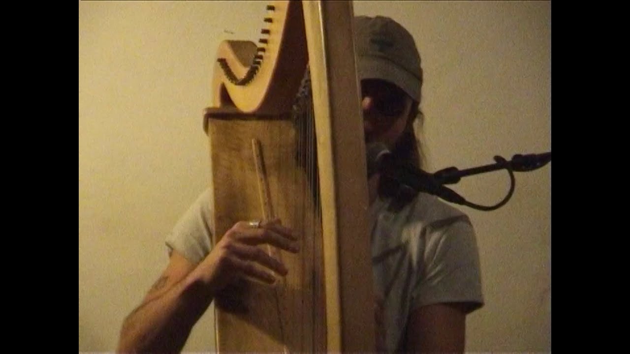Andy Aquarius - Chapel (live)
