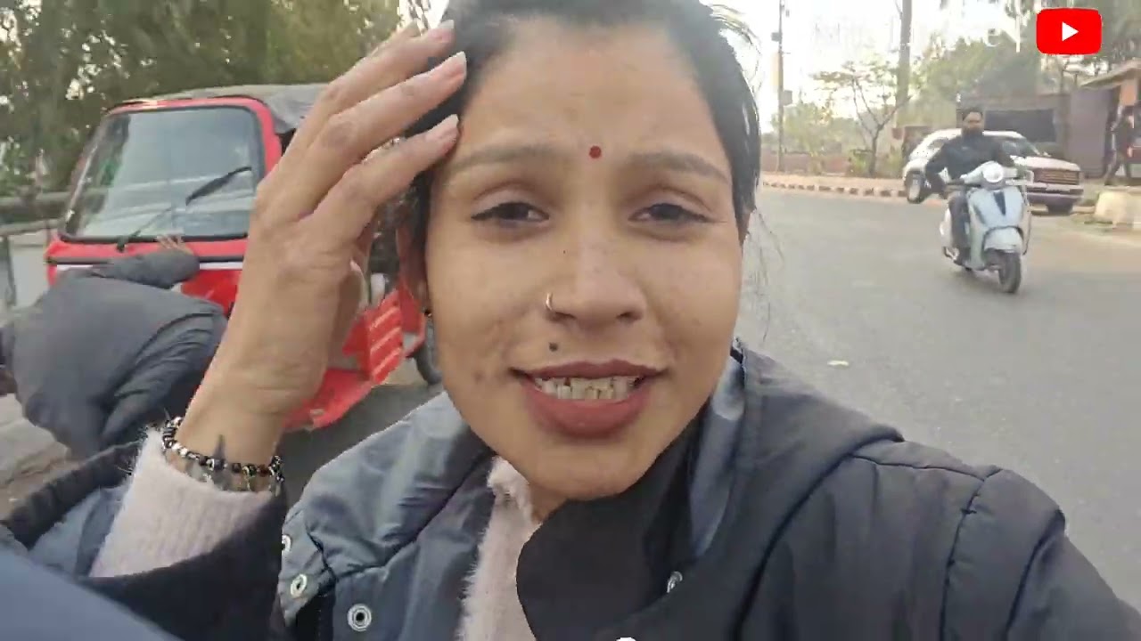 आज पुलिस ने घेरा चारो और से