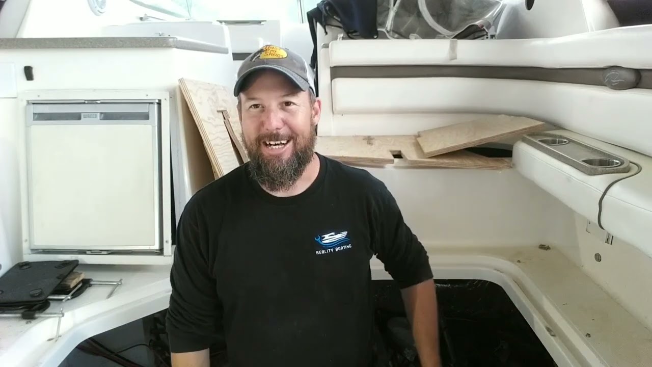 Transom Repair on Rinker 280