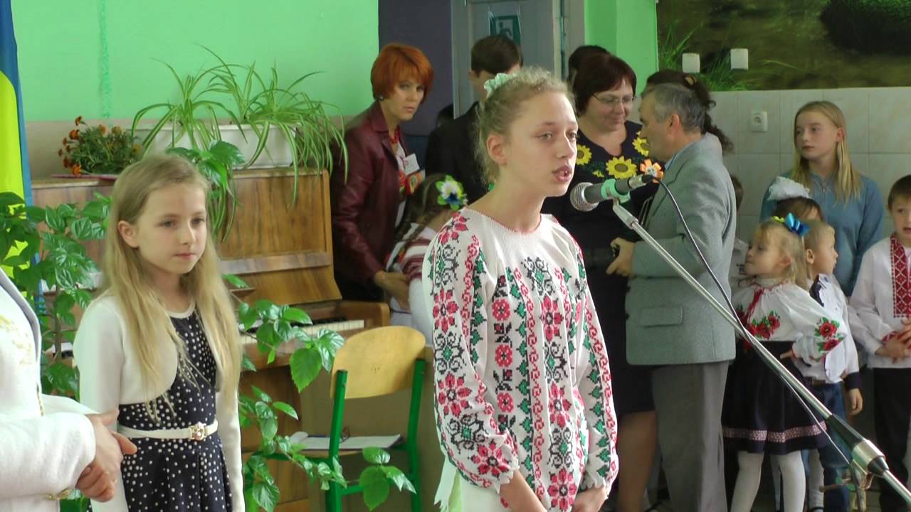 Ювілей Хащуватської школи  Вітання від учнів та гостей