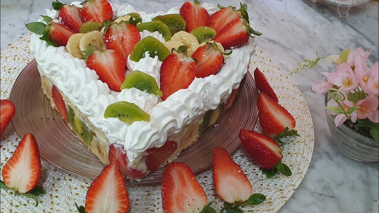 Charlotte aux fruits شرلوت بالفواكه وكل اصرار لنجاحها# تحليات رمضان 🇩🇿