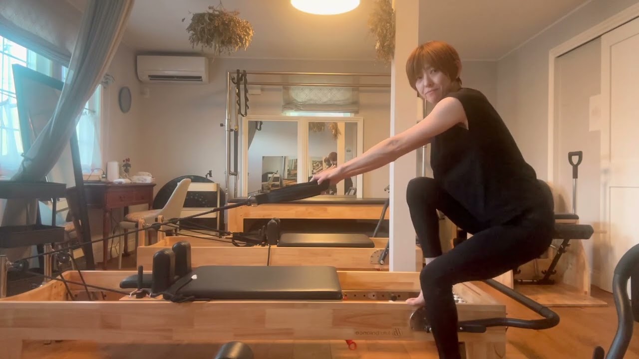 【下半身のむくみを無くして真っ直ぐな足に】#ピラティスレッスン#ピラティス動画#ピラティスエクササイズ#山形ピラティススタジオ#マシンピラティス 