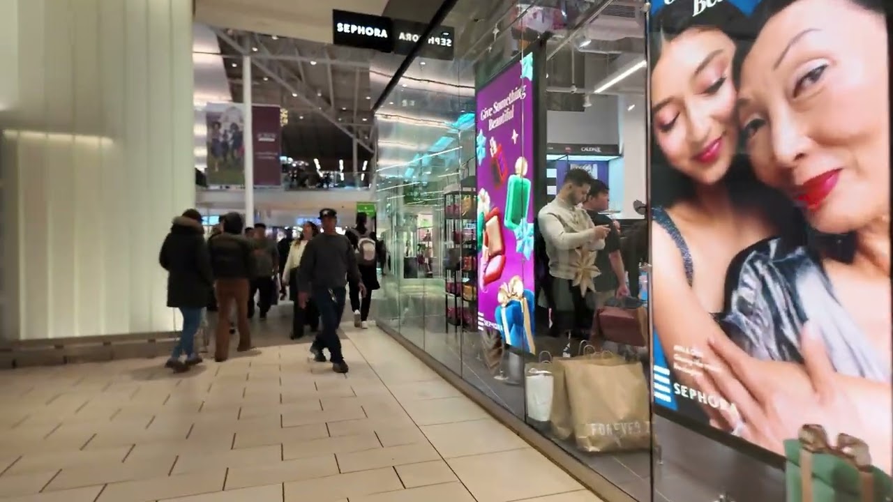 BLACK FRIDAY , The Mills At Jersey Garden ; Asi se vive el DIA MAS LOCO del ano / MUCHA GENTE ...