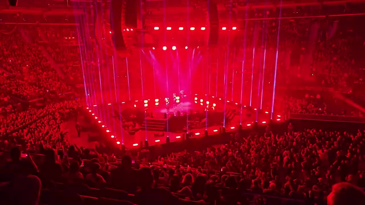 BABYMETAL - BABYMETAL DEATH (Live @ Intuit Dome in Inglewood, CA) 11/01/25