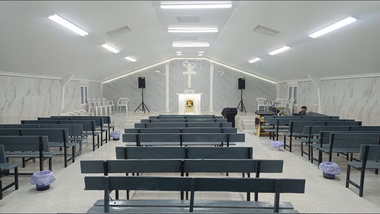 Iglesia de Ávila restauración después de las inundaciones