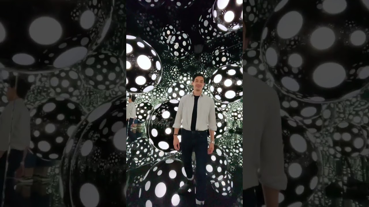 Dot Obsession by Yayoi Kusama⚫️⚪️ 