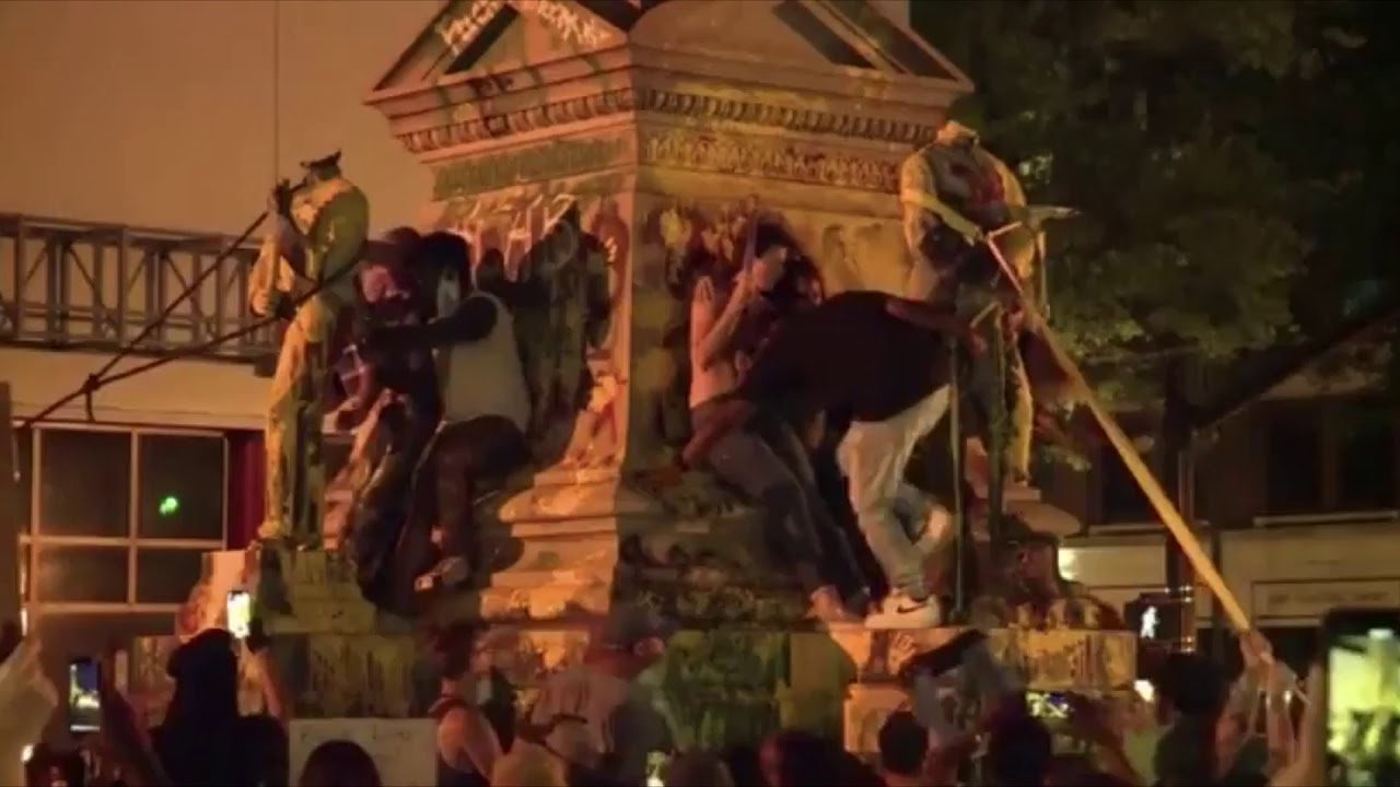 Confederate Statue falls on Rioter's Head