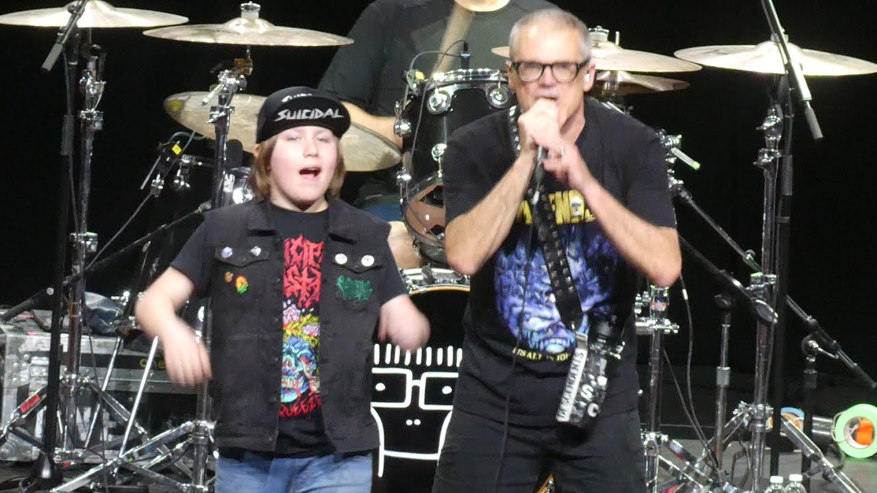 DESCENDENTS - FULL SHOW@Franklin Music Hall Philadelphia 4/11/24