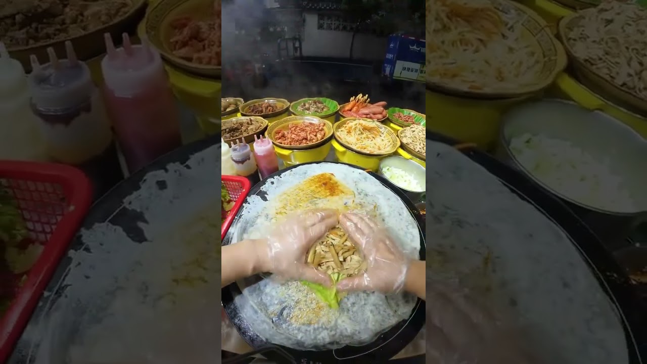 Make braised meat rolls, set up a street food stand to sell them and make money. 
