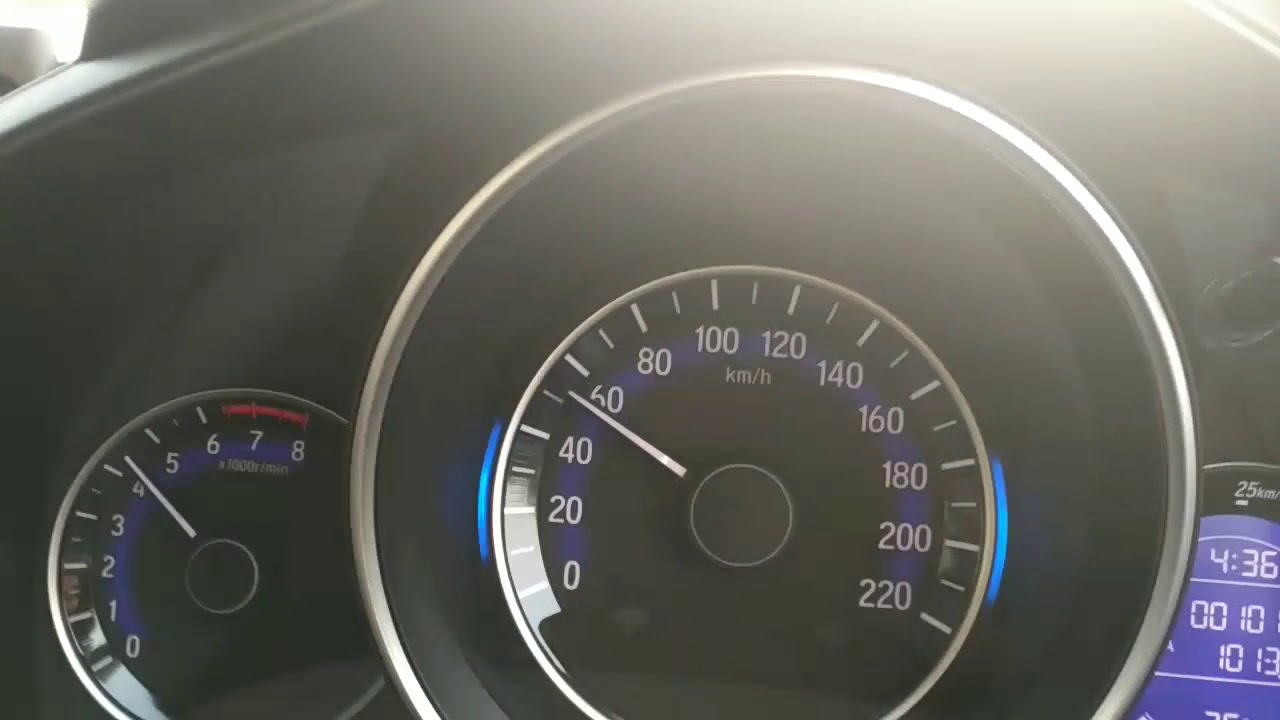 Honda WRV awesome engine sound while accelerating 0-100