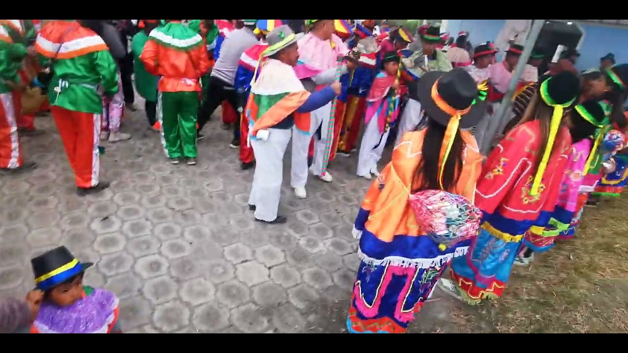 Fiesta en honor al Niño de Isinche y San Francisco (Barrio la Cangahua)