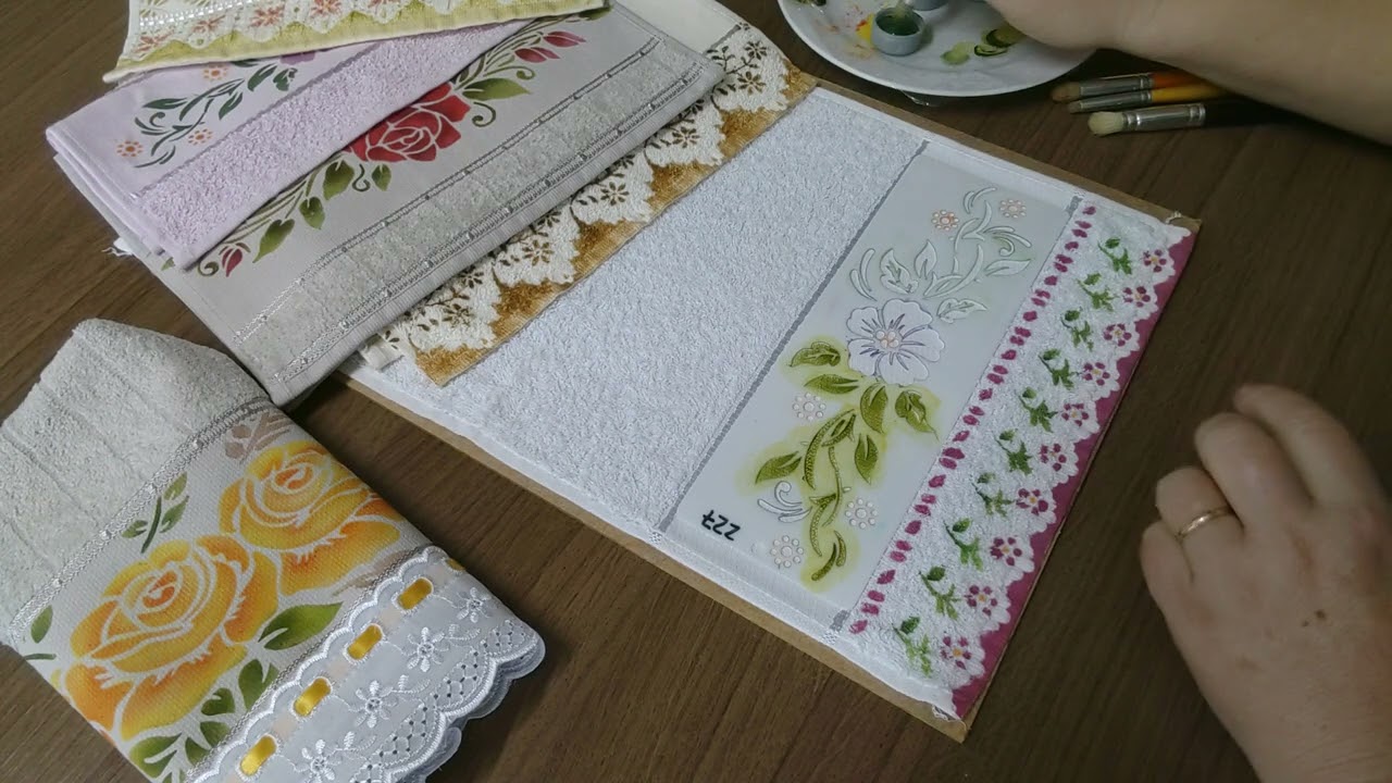 537 - Pintura em toalhas : rápida - prática e linda ! Pra quem não sabe fazer crochê  ou costura !