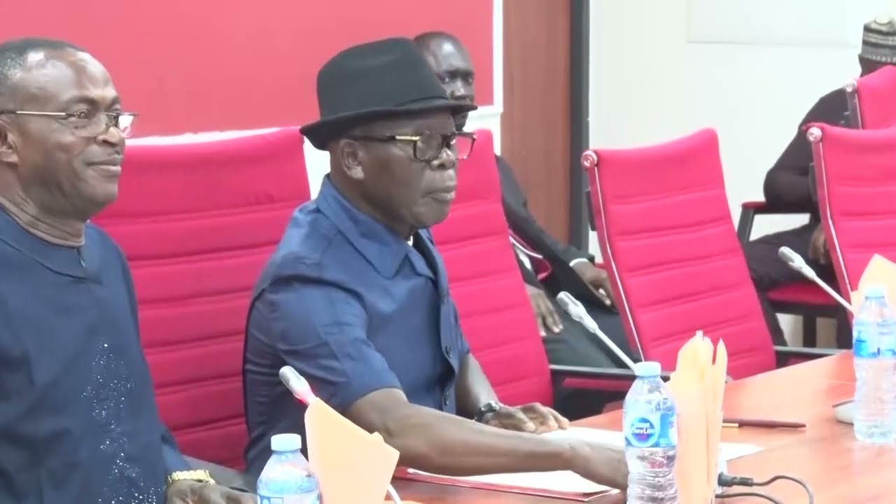 Sen. Oshiomhole 
