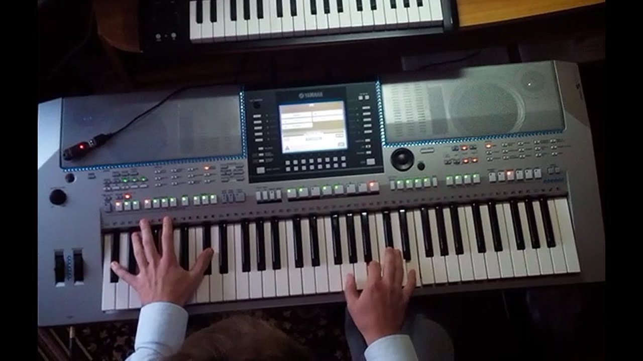 Мелодия Любви - А.Пахмутова, на YAMAHA PSR-s710. ( из к/ф 