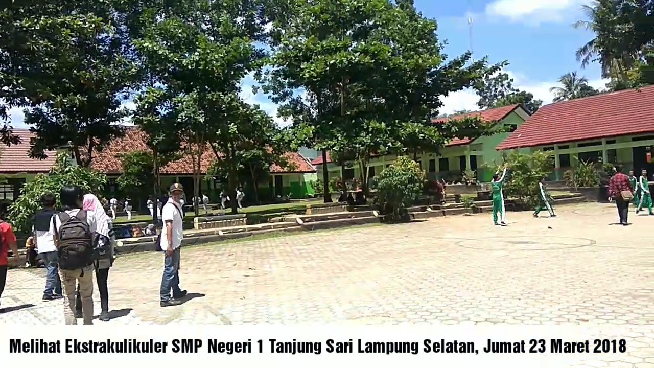 SMP Negeri 1 Tanjung Sari Lampung Selatan, Awak Media Lihat-lihat Ekskulnya