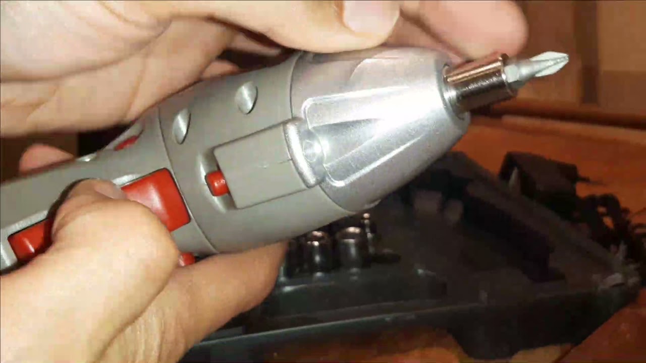 افضل مفك بطارية للاستخدامات المنزلية يعمل بالشحن Crown CT22023 BMC Screwdriver Kitكراون